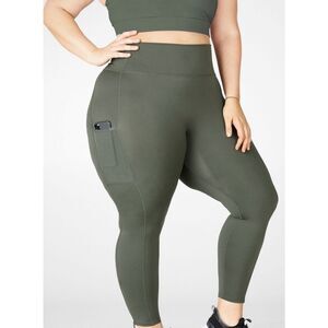 Fabletics HW Utility Leggings - Size 4X - Green